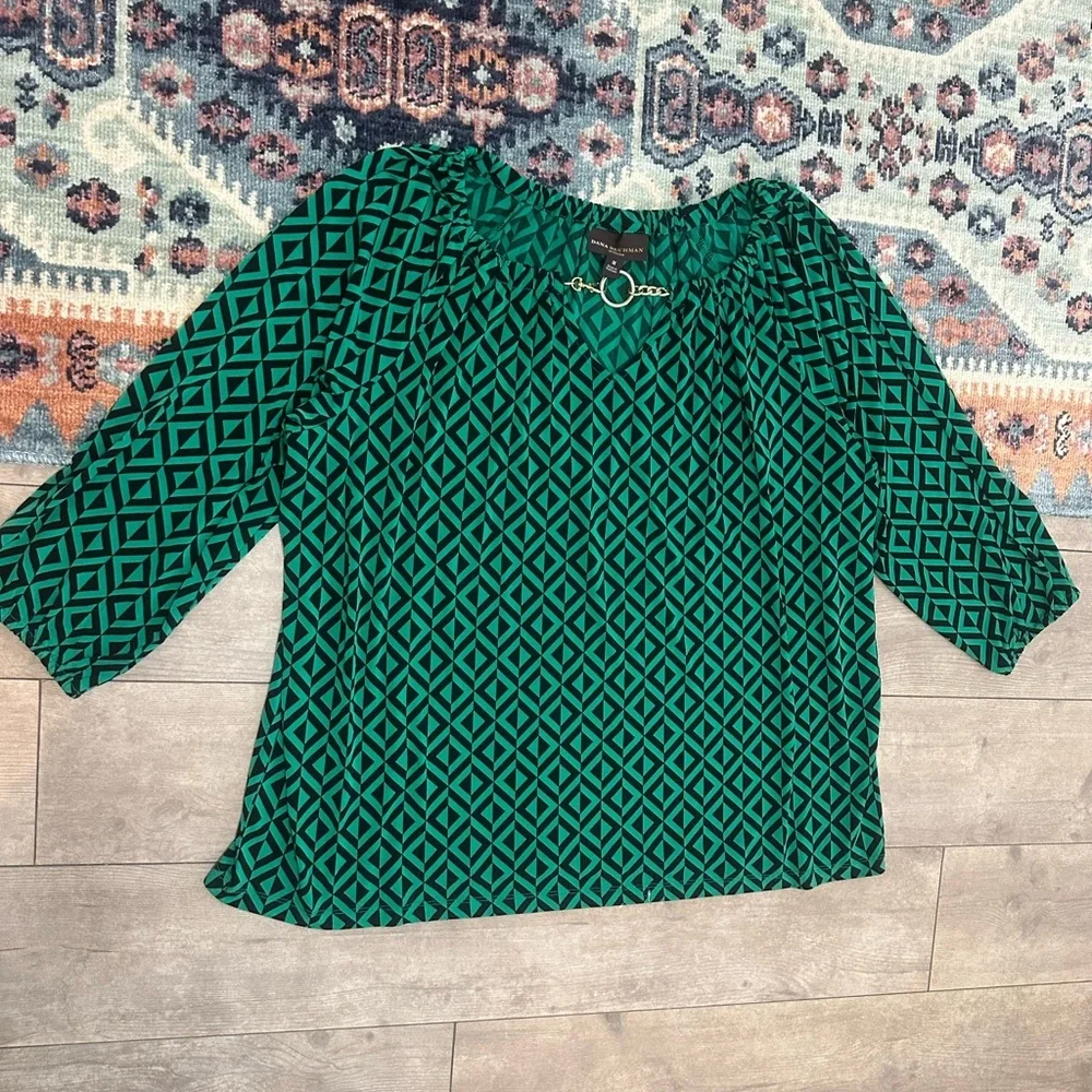 Dana Buchman 1X Plus Women’s Geometric 3/4 Sleeve Blouse Gold Chain Elegant - Picture 3 of 10